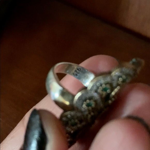 Emerald Topaz With Hearts Silver Antique Style Ring Size 8 💚 - Picture 3 of 5